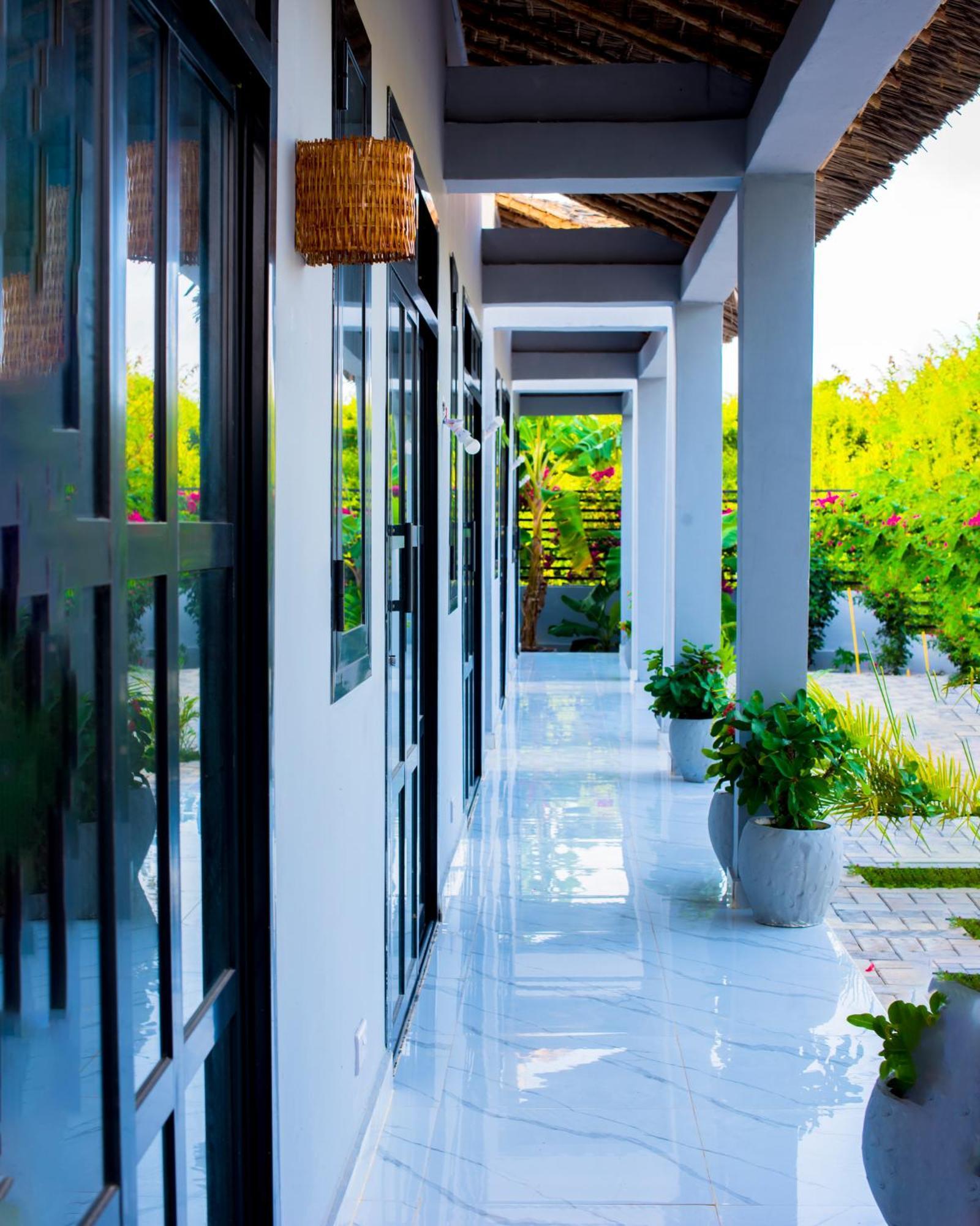 Terry Apartment Nungwi Exterior photo